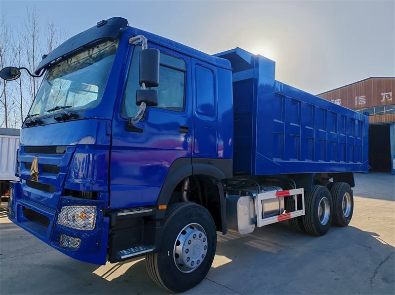 Verkfrøðiligur dumpbilur